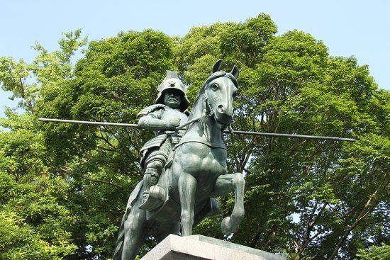 Statue of Kazutoyo Yamauchi